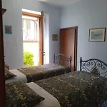 Apartamento Il Giardino Dei Fiori -free Private Parking Mandello del Lario