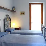 Il Giardino Dei Fiori -free Private Parking *