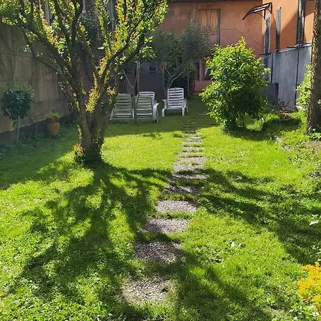 Il Giardino Dei Fiori Apartman *