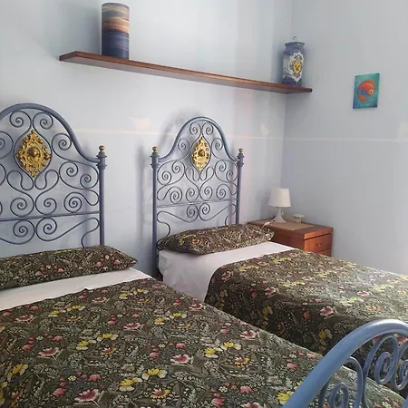 Appartement Il Giardino Dei Fiori -free Private Parking Mandello del Lario