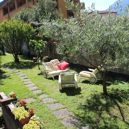 Il Giardino Dei Fiori -free Private Parking * Mandello del Lario