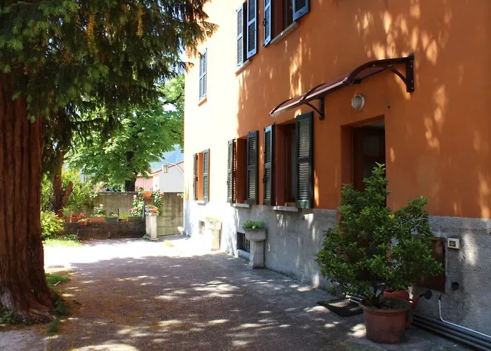 Il Giardino Dei Fiori * Mandello del Lario