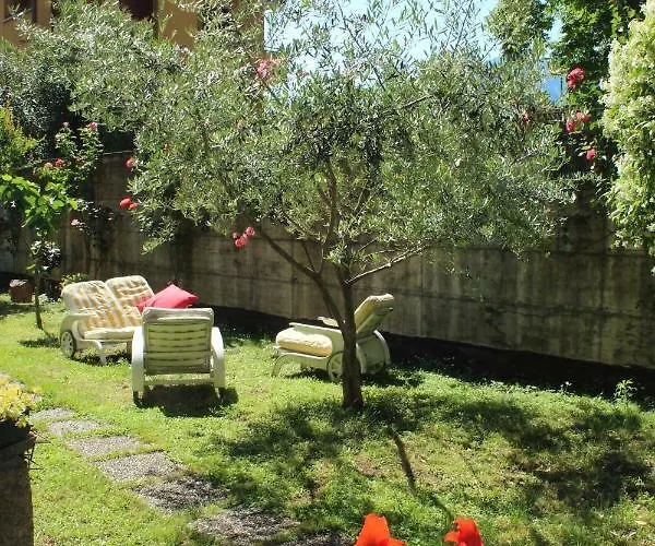 Il Giardino Dei Fiori Mandello del Lario