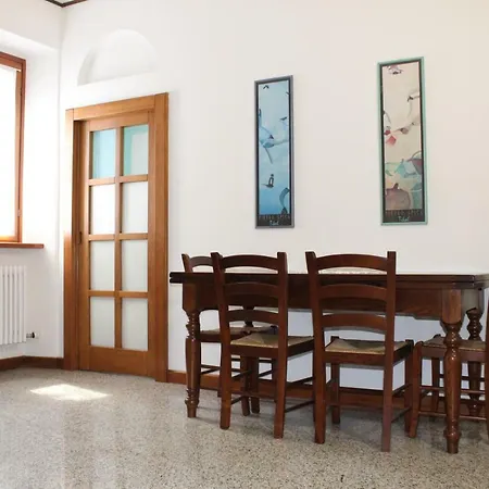 Il Giardino Dei Fiori -free Private Parking *