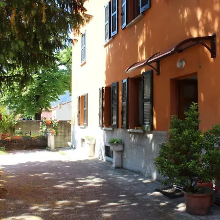 Il Giardino Dei Fiori * Mandello del Lario